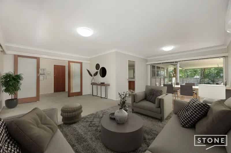 Lease Charming Home with Spacious Backyard and Double Garage in Richmond