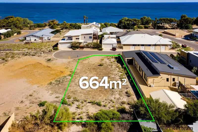 Build Your Dream Home on Coastal Land in Drummond Cove