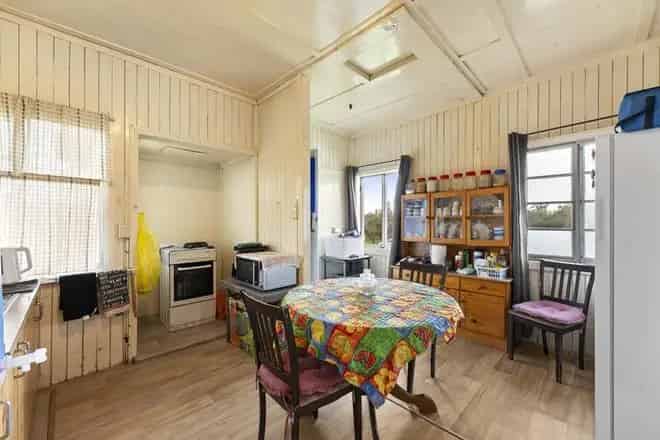 House For Sale , Inglewood, Queensland