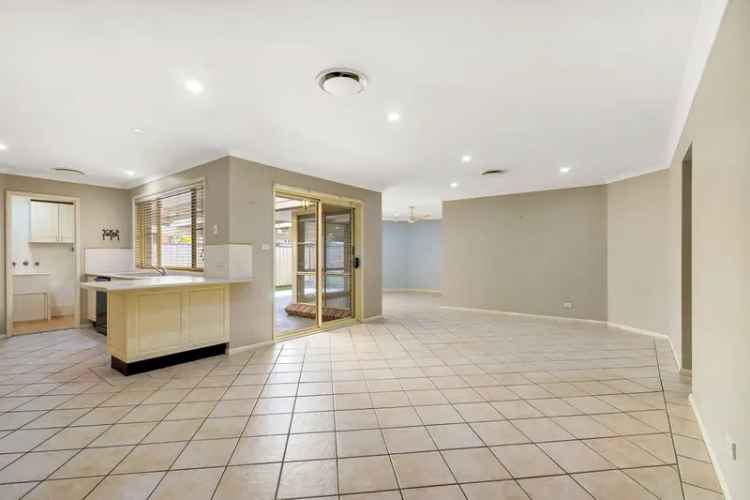 Family Home For Sale Mcgraths Hill NSW