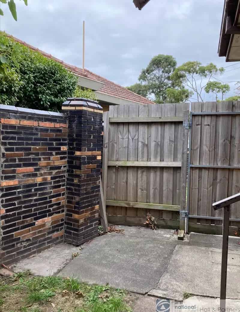 2 rooms house of 155 m² in Melbourne