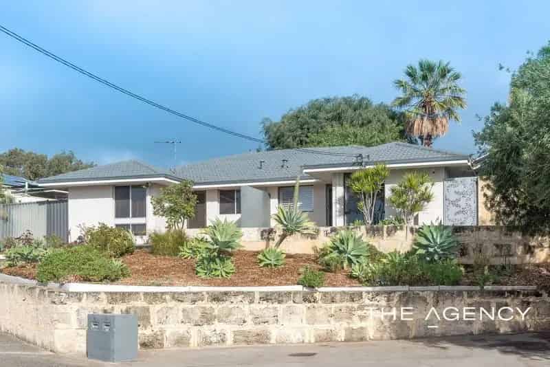 House For Sale - 7B Morgan Place, Hillarys WA 6025