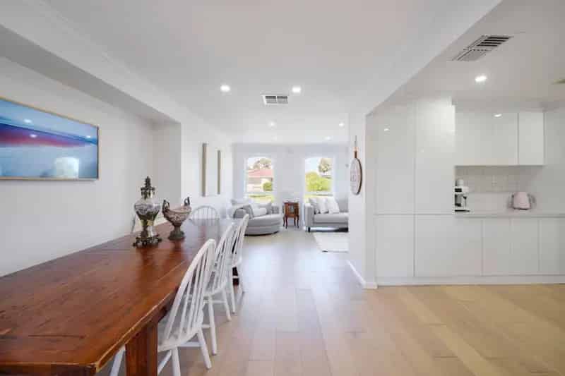 House For Sale , 1, Melville Close, Melbourne, Victoria