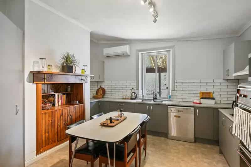Over 1 Acre of Pure Country Charm