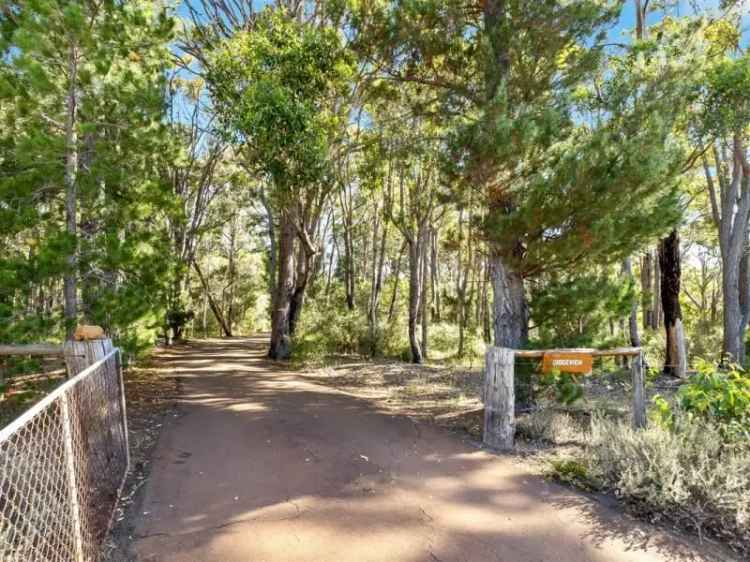 House For Sale in Margaret River, Western Australia