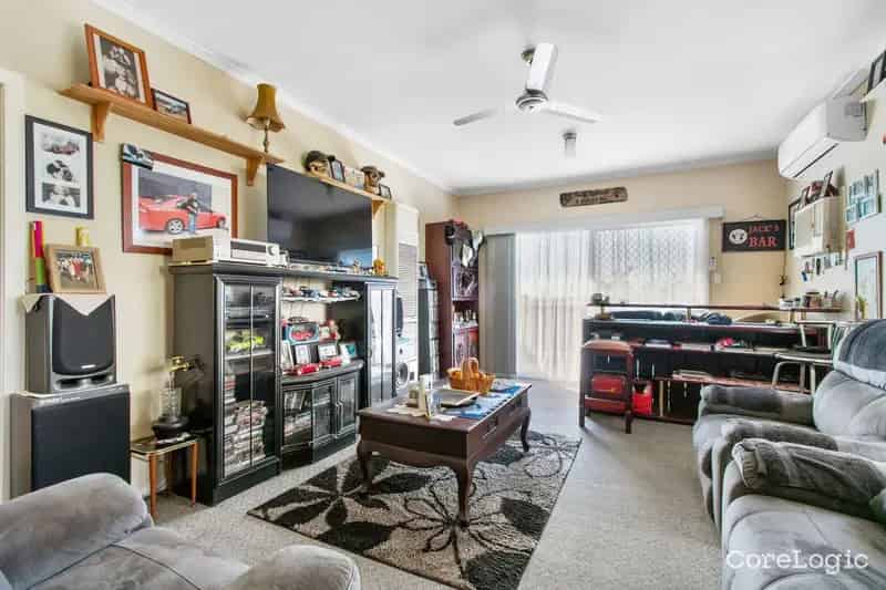 House For Sale , 21, Doolan Street, Morwell, Victoria