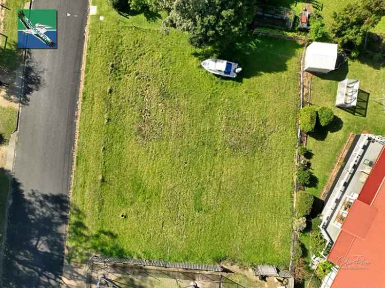 Vacant Land for Sale in Mirrabooka Hill with Fantastic Water Views