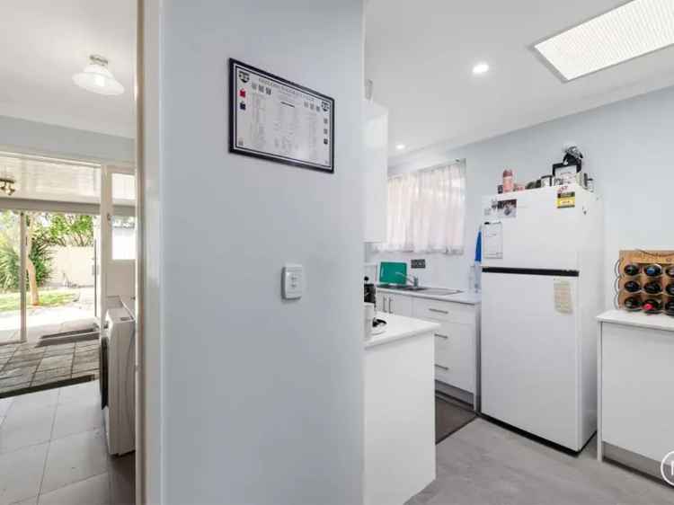 Double the Opportunity Double the Returns  2 1 Strata Home plus Granny Flat