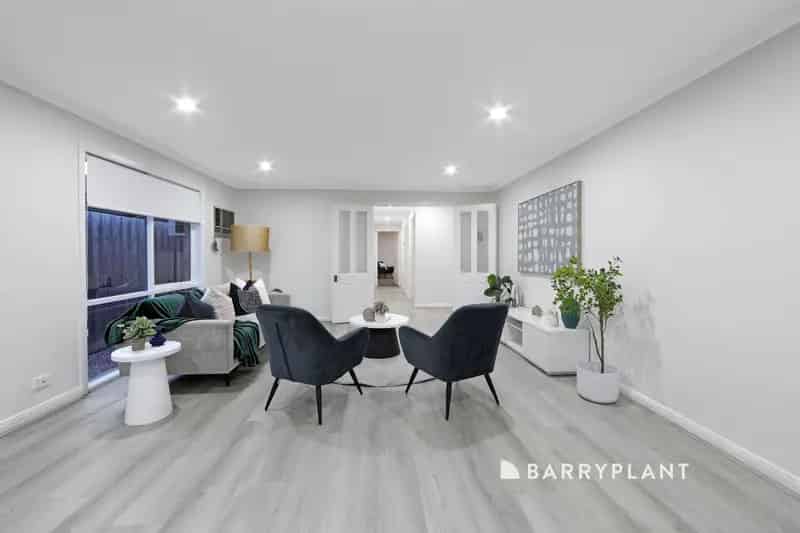 Lovely Charm with Central Location 