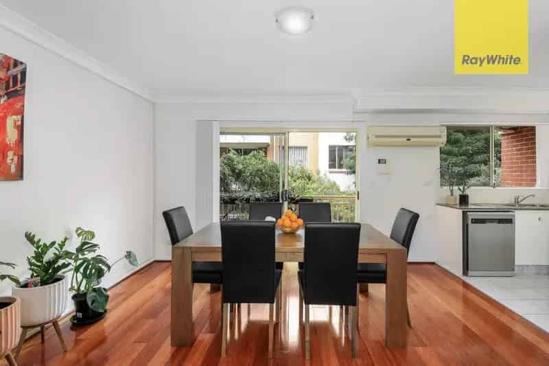 2 rooms apartment of 215 m² in Sydney