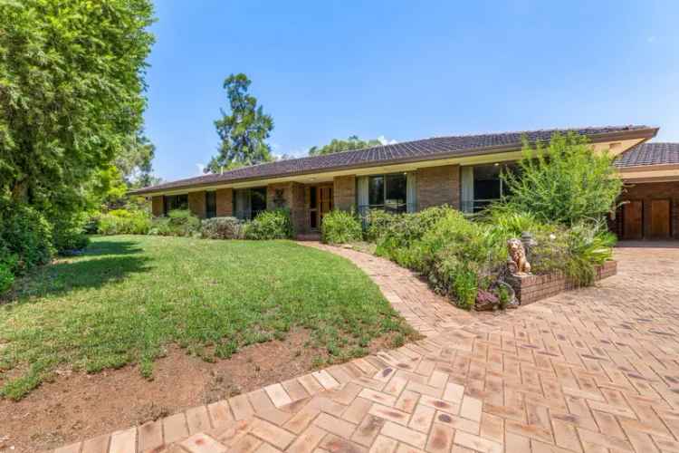 Family Home in Prestigious Mildura Location