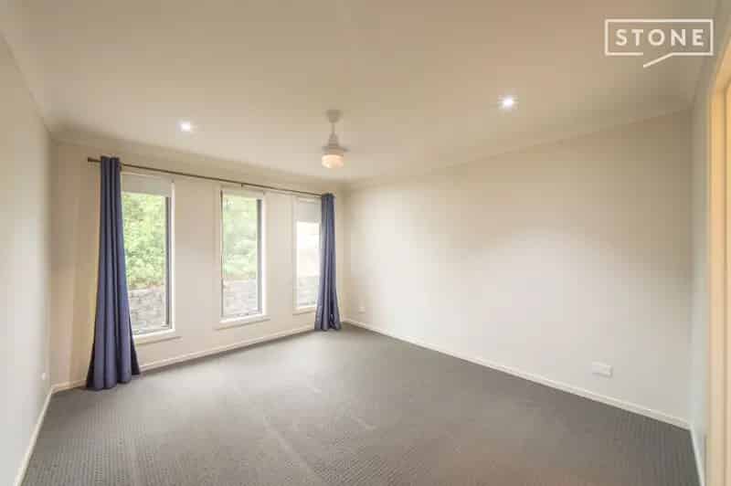 Lease Four Bedroom House in Cameron Park with Modern Features
