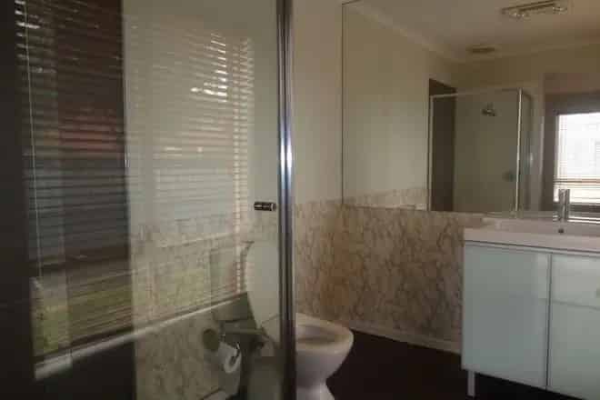 House For Rent , 13, Roanoke Grove, Melbourne, Victoria