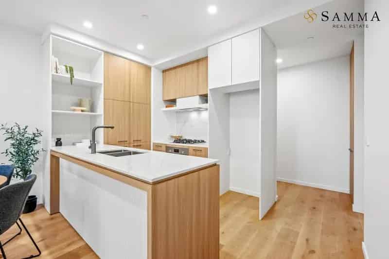 Apartment For Rent , 125, Bell Street, Melbourne, Victoria