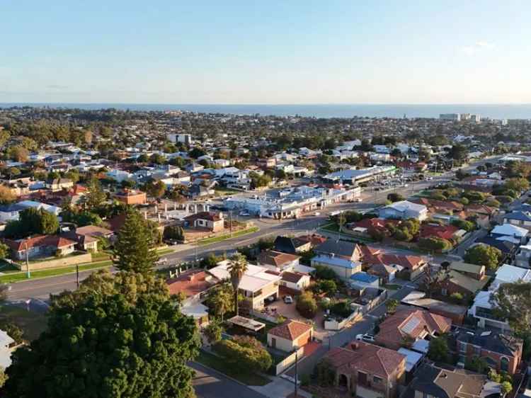 House For Sale in City of Stirling, Western Australia