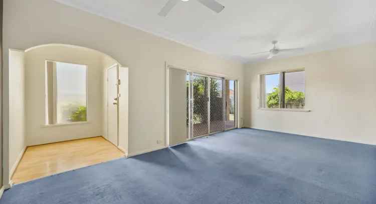 Pet Friendly Home Near Port Macquarie CBD