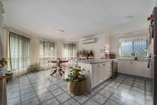 House For Sale , 65, Gordon Street, Armidale, New South Wales