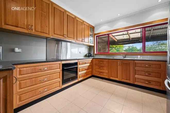 House For Sale in Devonport, Tasmania