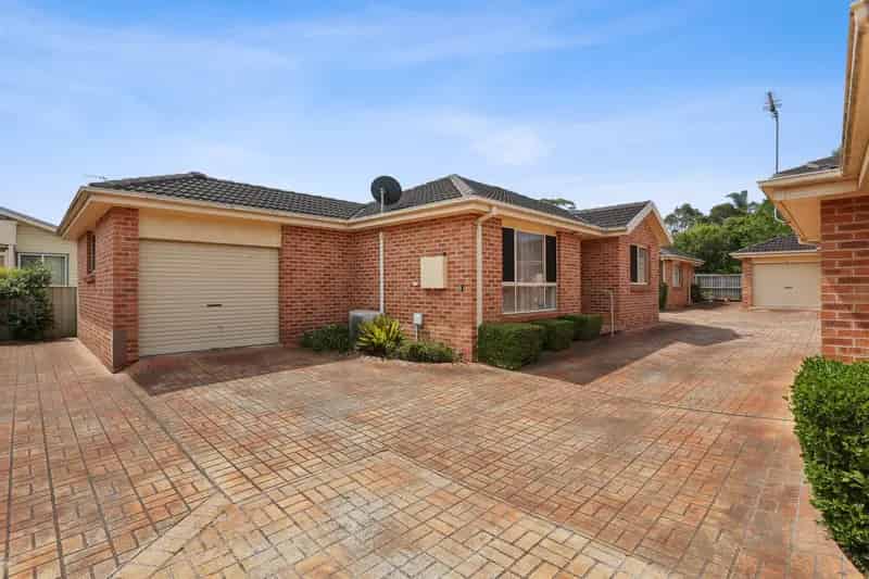 Low-Maintenance Villa in the Heart of Dapto CBD - Ideal for Stress-Free Living