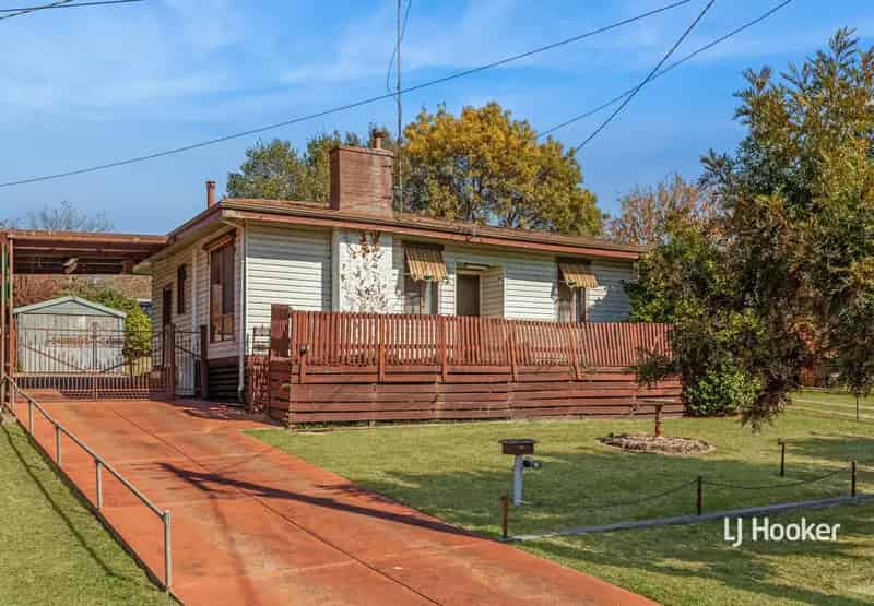 House For Sale , 58, Pinniger Street, Broadford, Victoria