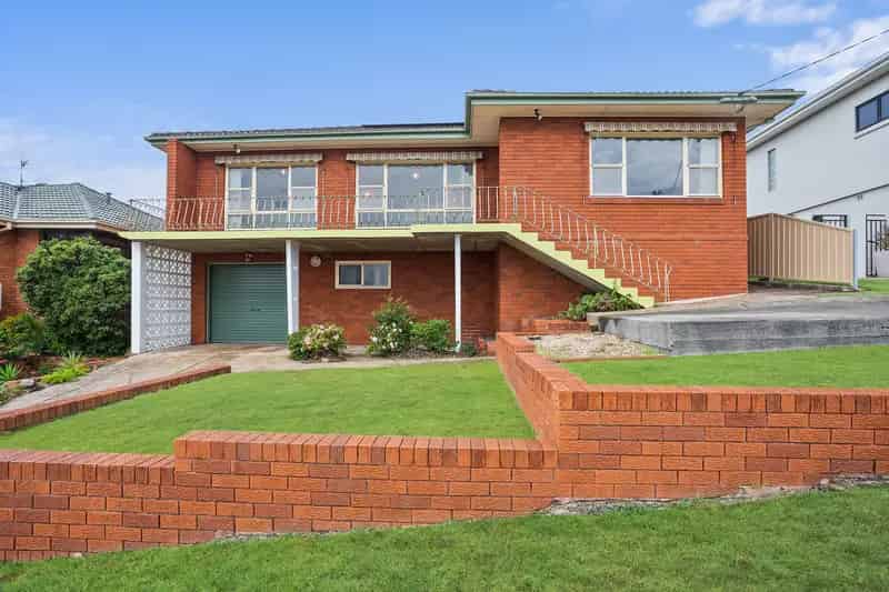 Endless Possibilities in Premier Hill 60 Location