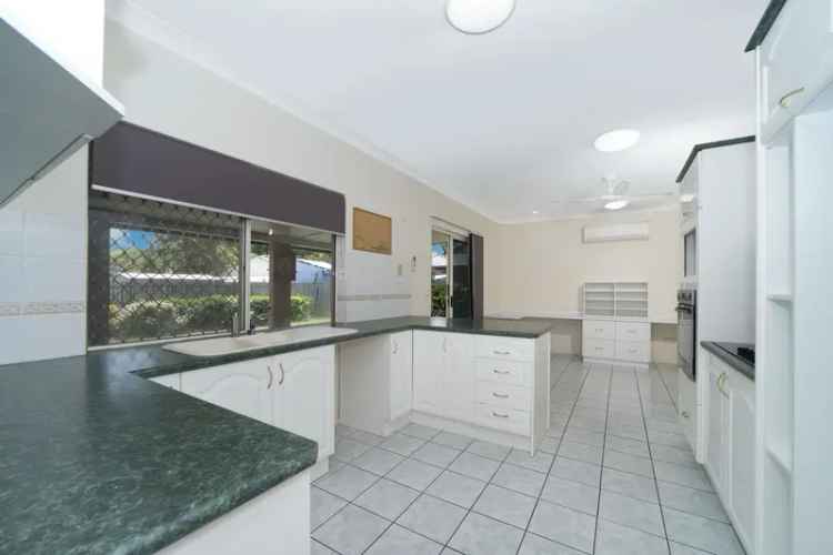 Buy family home in Kirwan with 3 bedrooms and great entertaining space