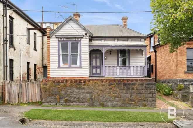 House For Sale , 8, Nolan Street, Ballarat, Victoria