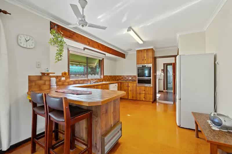 House For Sale , 24, Vaughan Street, Paynesville, Victoria