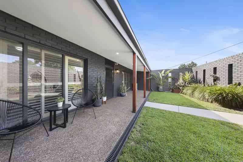Real Estate For Sale - 132 Rae Crescent - Kotara , NSW