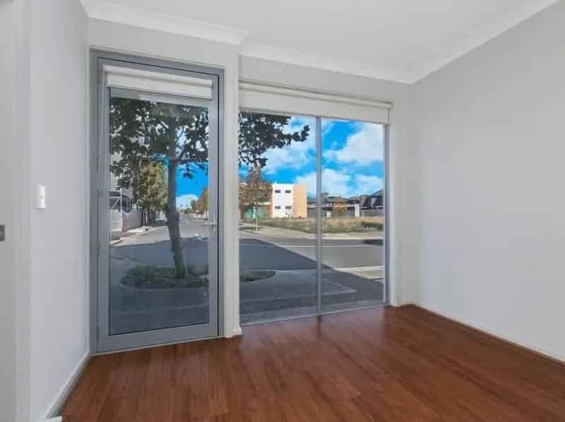 2 rooms house of 88 m² in Adelaide