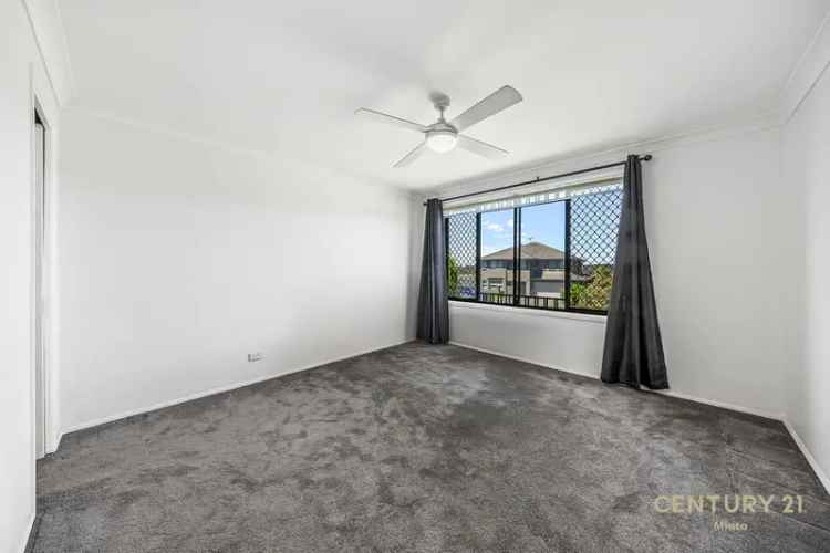 60 Central Park Drive, Bow Bowing NSW 2566 - House For Sale