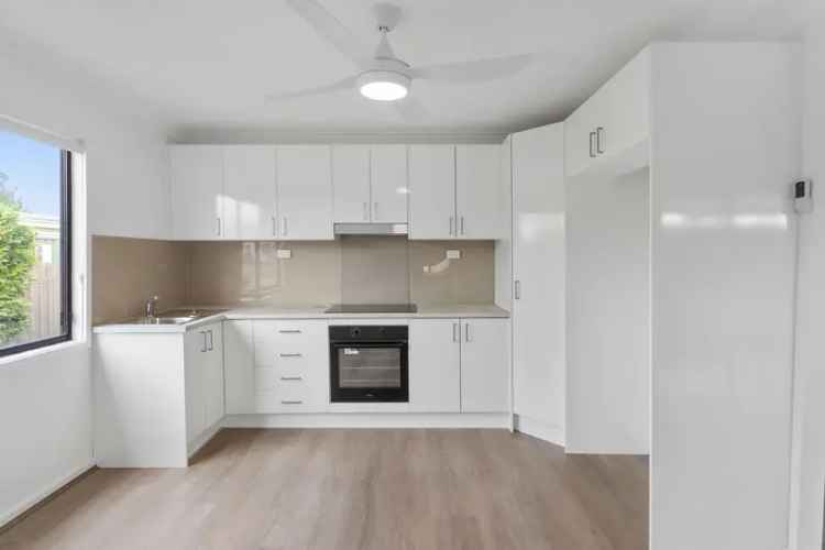 3 Bedroom House Weston NSW - Fully Renovated