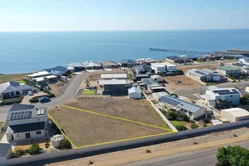 Coastal Views. Prime Land.