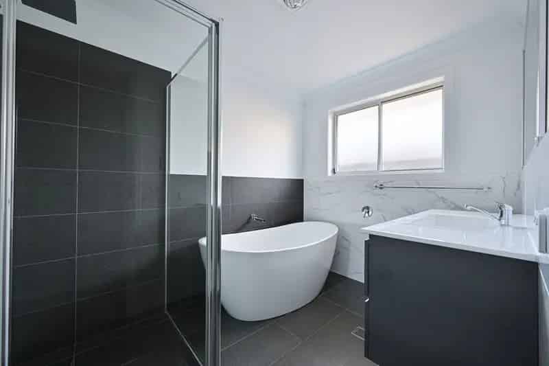 Lease Modern Single Level Home in Port Macquarie with Security Features