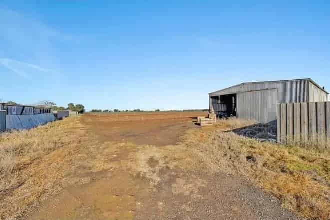 Rural property For Rent , 3, Cuttriss Road, Melbourne, Victoria