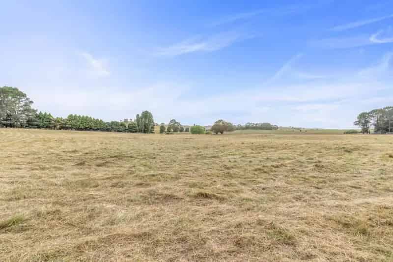Buy Rural Property Land in Barry with Stunning Views and Privacy