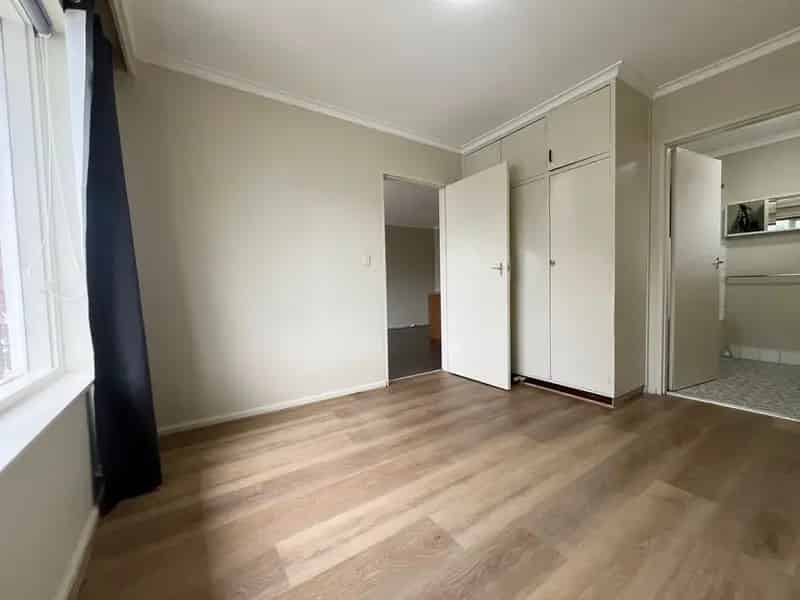 2 rooms apartment of 112 m² in Melbourne