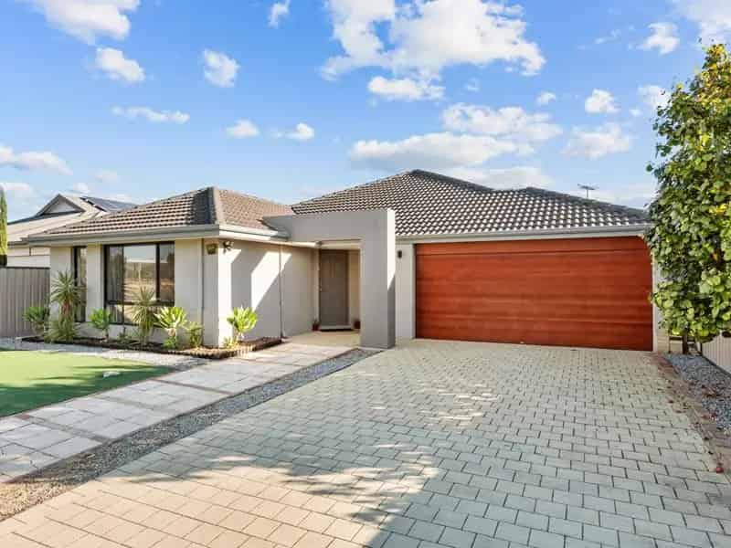 House For Sale , 52, Ramorine Turn, City of Gosnells, Western Australia