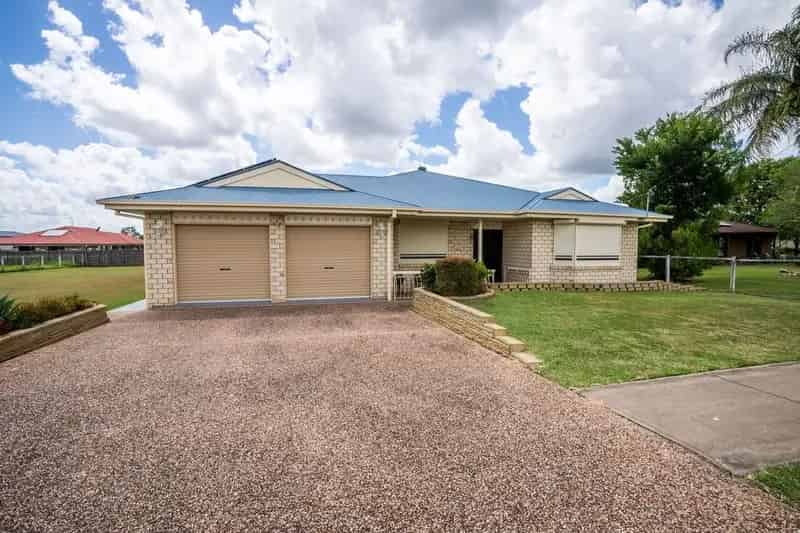 House For Sale - 127-129 Goddards Road, Yamanto QLD 4305