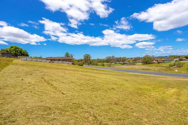 Buy land in Comboyne View Estate with stunning views and services available