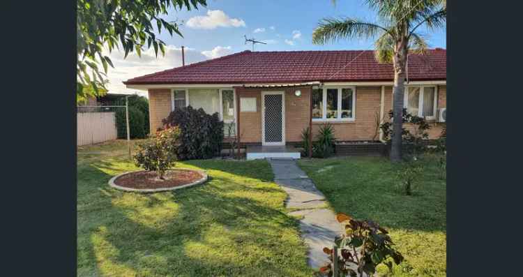 3 / 5 Nicholas Street, Gosnells WA 6110 - House For Sale