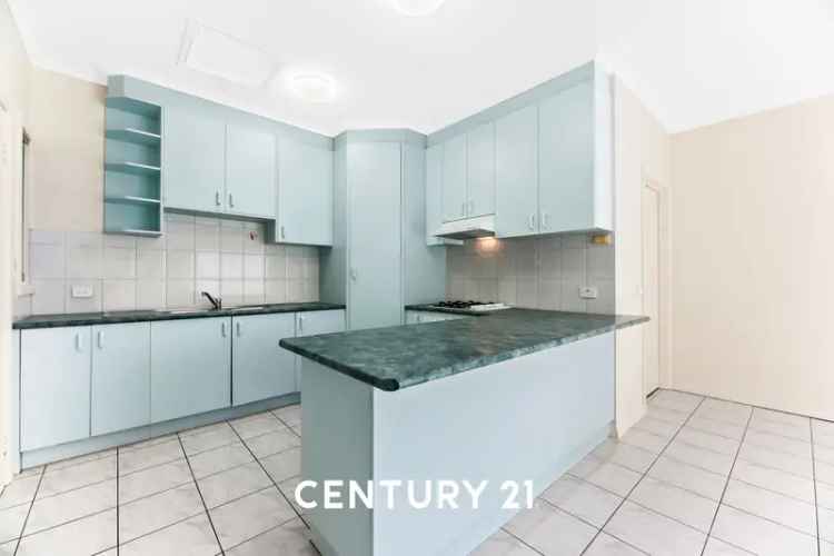 1/57 Kanooka Grove, Clayton VIC 3168 - Townhouse For Lease