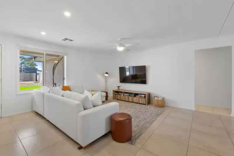 Buy House Absolute Waterfront Living in Wellington Marina