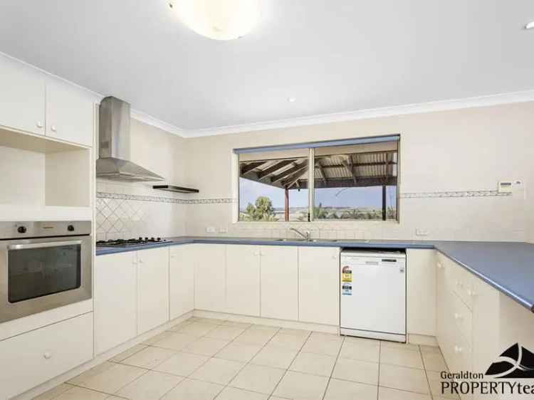 House For Sale in Geraldton, Western Australia