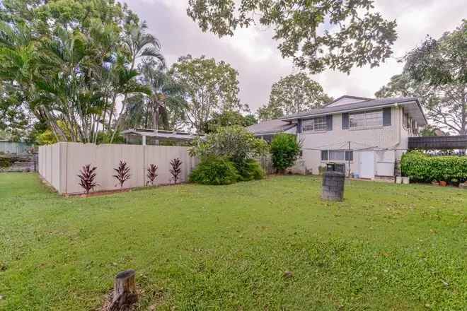 Horse Property Near Bundaberg Golf Course