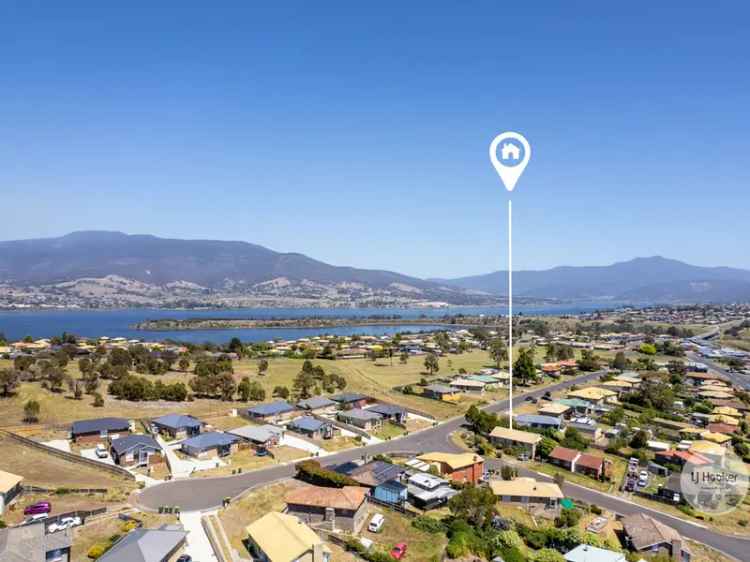 House For Sale in Hobart, Tasmania