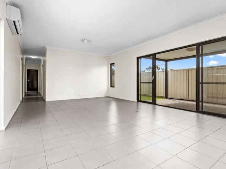 Stunning 3 Bedroom 2 Bathroom Home Near Coogee Beach