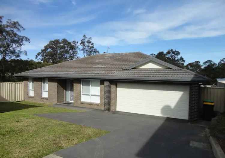 Buy house in Wadalba with 4 bedrooms and modern features