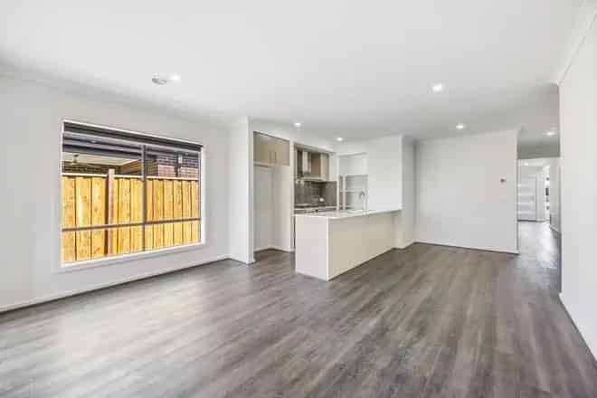 House For Rent , 59, Steamboat Avenue, Ballarat, Victoria