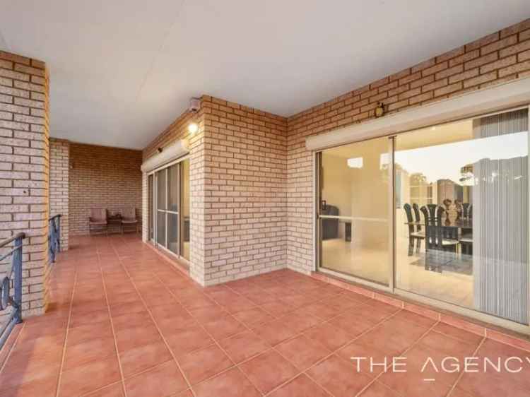 House For Sale in City of Melville, Western Australia